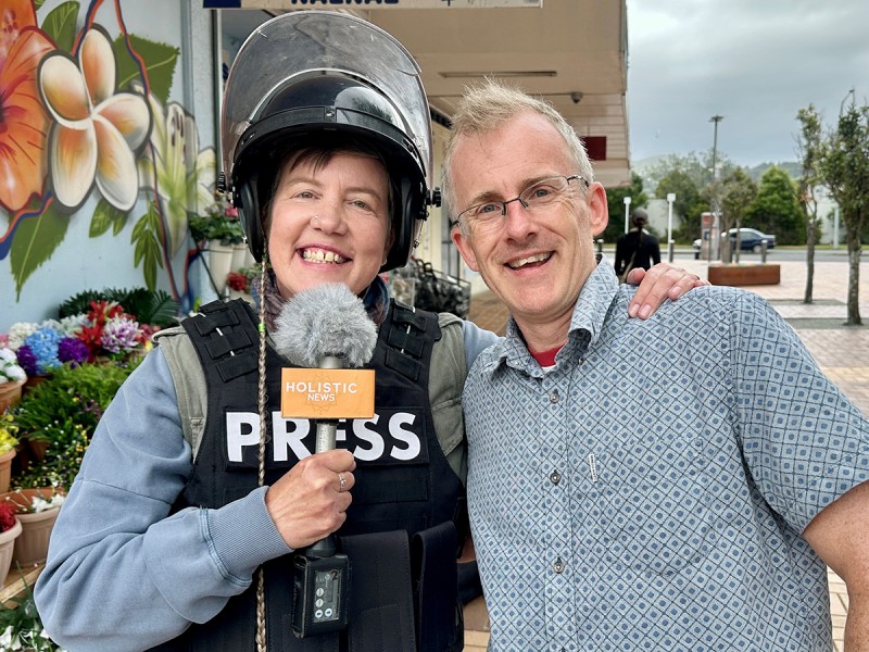 Karen O'Leary and Jason Stutter | Issue 259 