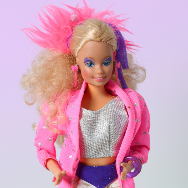 Buzzing for Barbie - 202 | Regional News