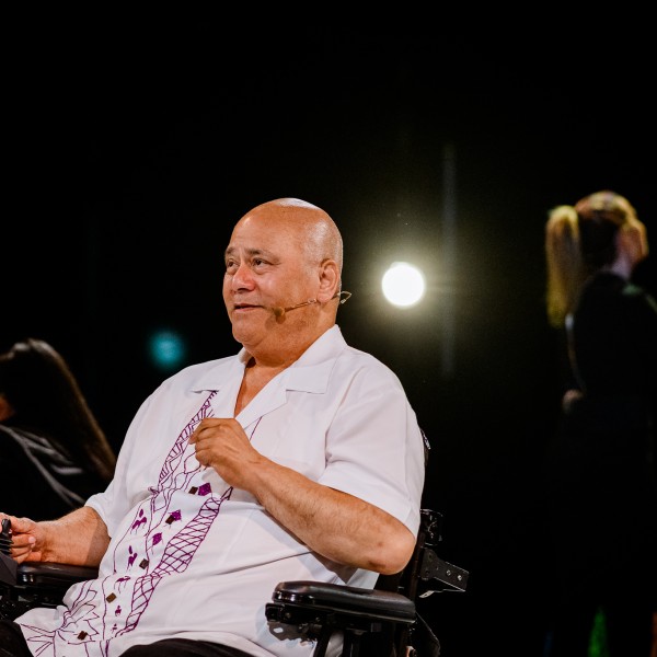 Music Portrait of a Humble Disabled Samoan | Regional News